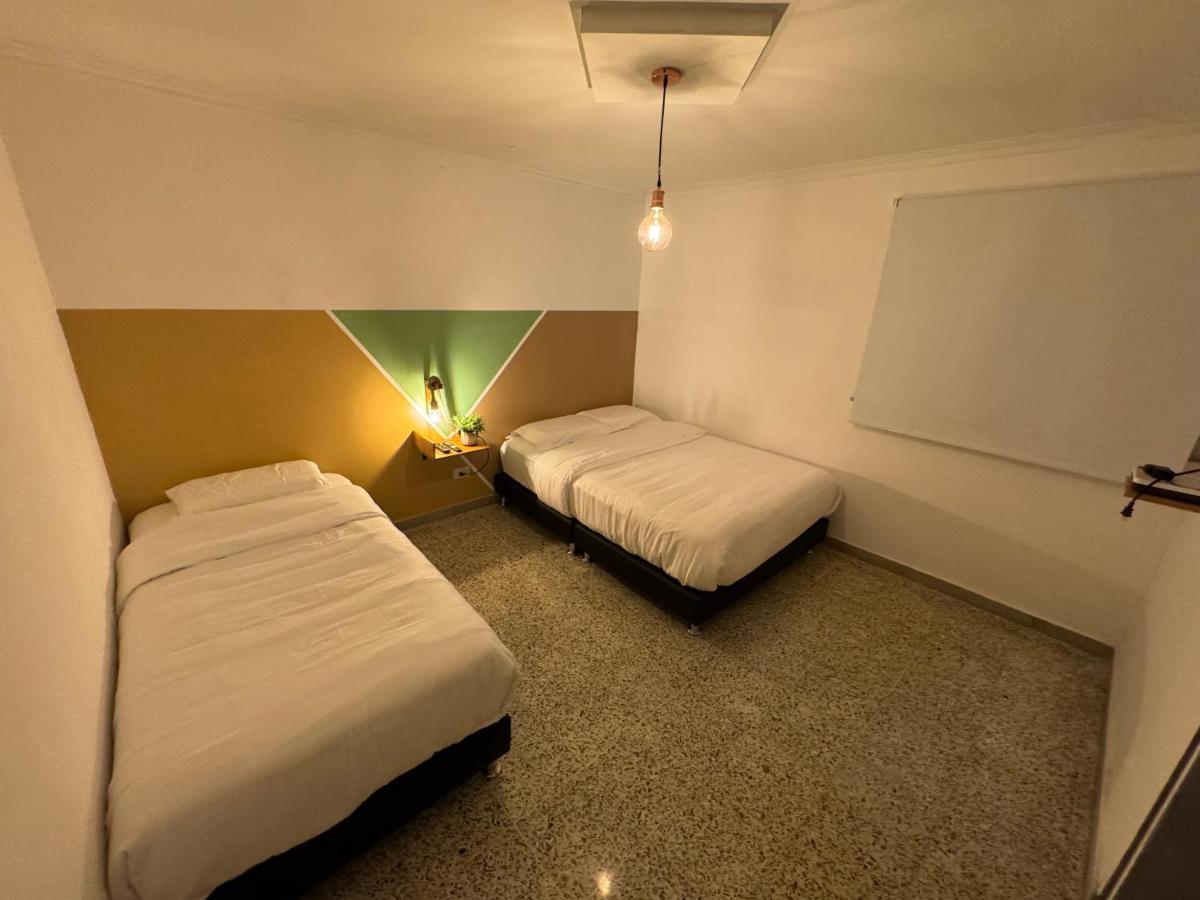 Hotel Rustik House Medellín Exterior foto